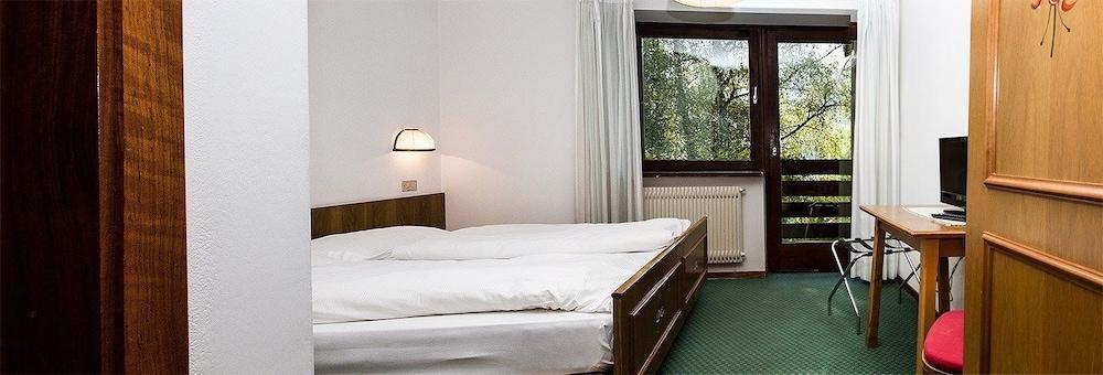 Hotel Panorama Cavalese Buitenkant foto