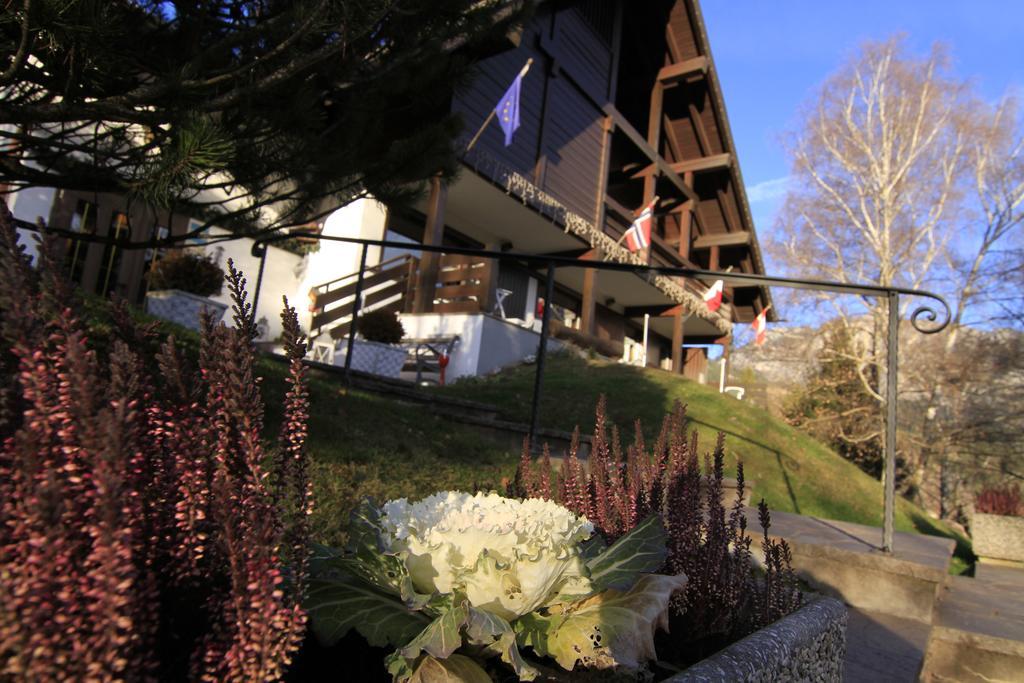 Hotel Panorama Cavalese Buitenkant foto