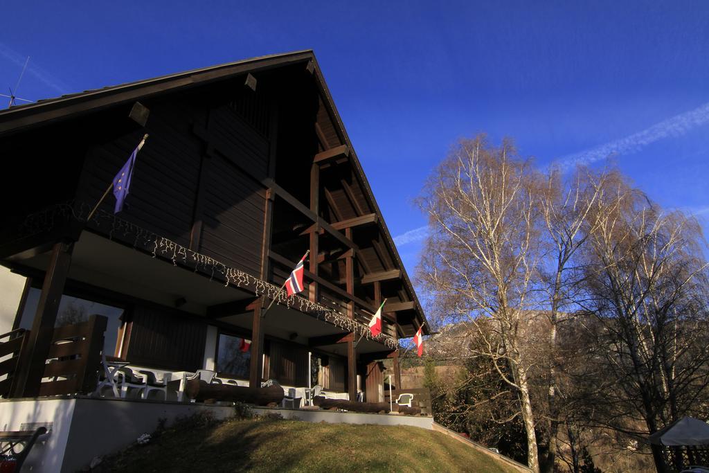 Hotel Panorama Cavalese Buitenkant foto
