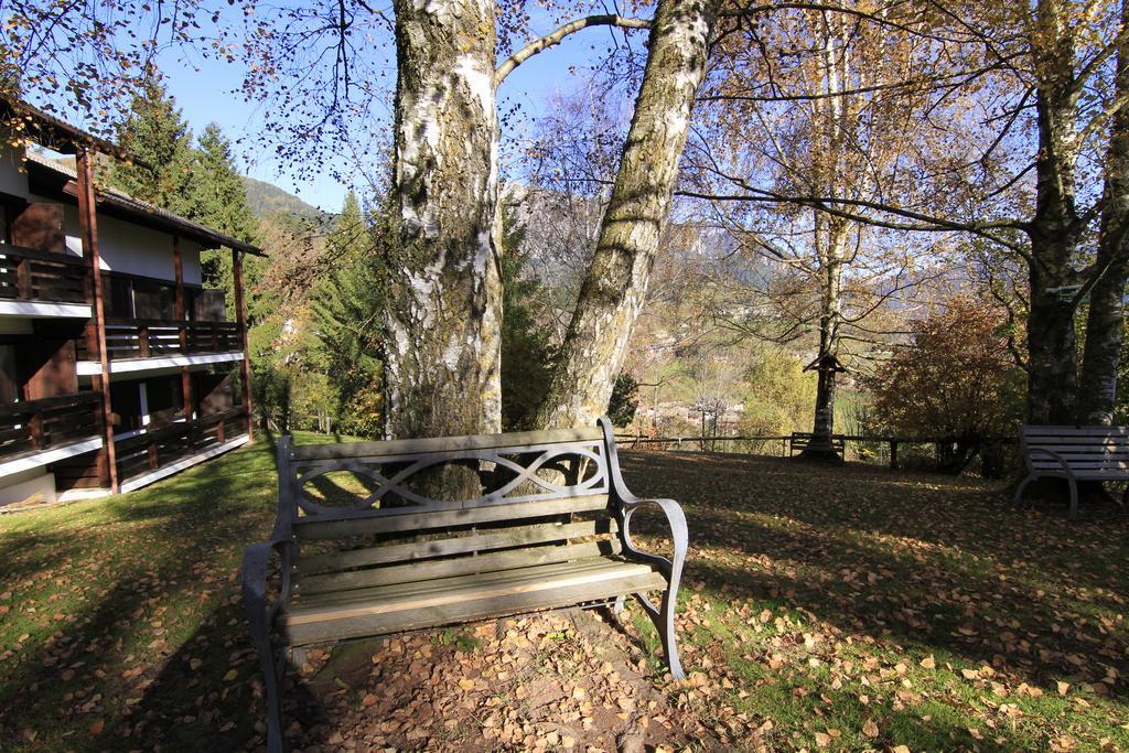 Hotel Panorama Cavalese Buitenkant foto